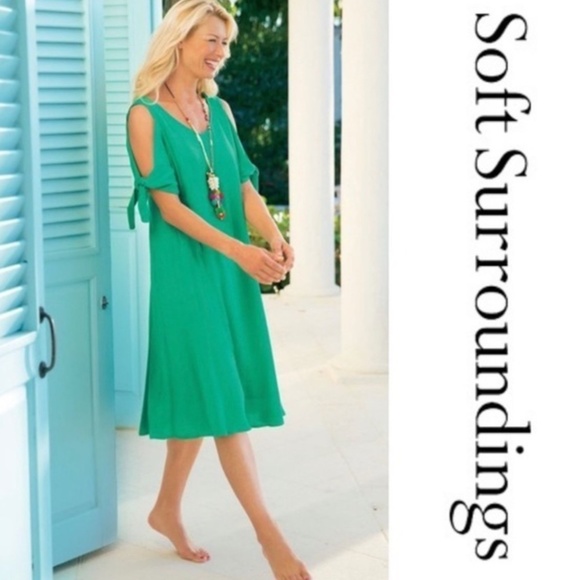 Soft Surroundings Destin Cold Shoulder Keyhole Tassel Back Green … - Picture 1 of 3